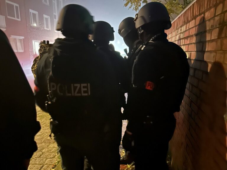 Polizei-Einsatz in Emden. / Foto: Polizei Osnabrück