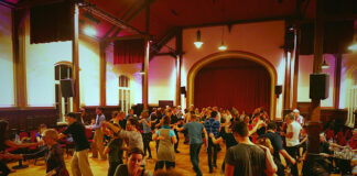 Lindy Hop im Piesberger Gesellschaftshaus. / Foto: Gerhard Meyering