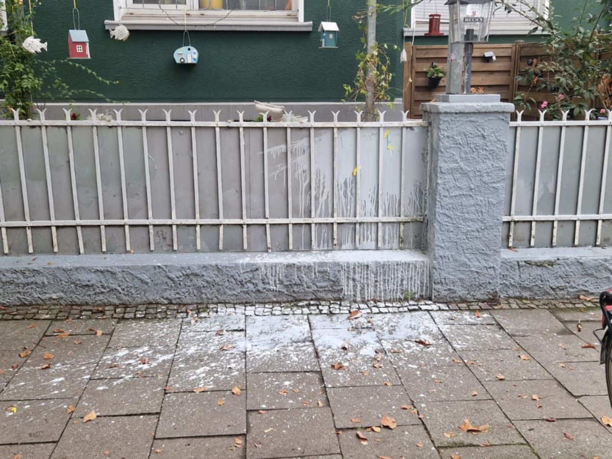 Farbanschlag auf "Parkhaus Rink": / Foto: Privat