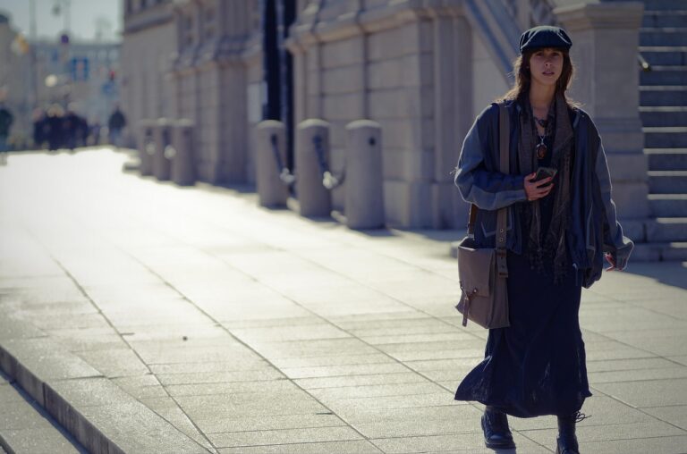 Frau auf der Straße