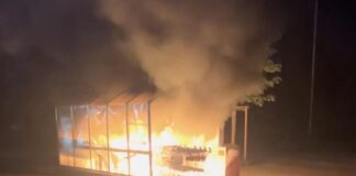 Kaufland Einkaufswagen brennen