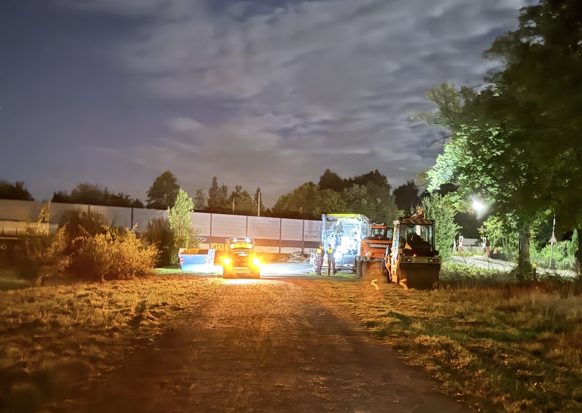 Feuer an Teermaschine im Landwehrviertel