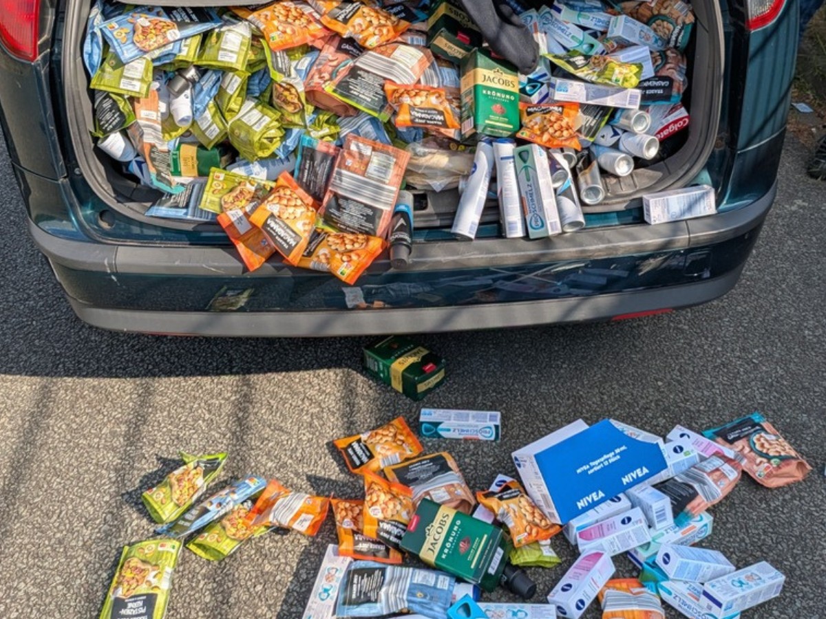 Mutmaßliches Diebesgut im Kofferraum