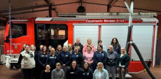 Die Kameradinnen aus dem Nordkreis trafen sich im Feuerwehrhaus Merzen. / Foto: Kreisfeuerwehr Osnabrück