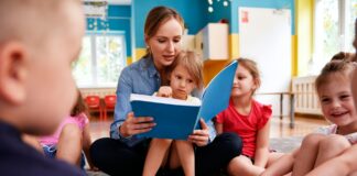 Erzieherin in einer Kita