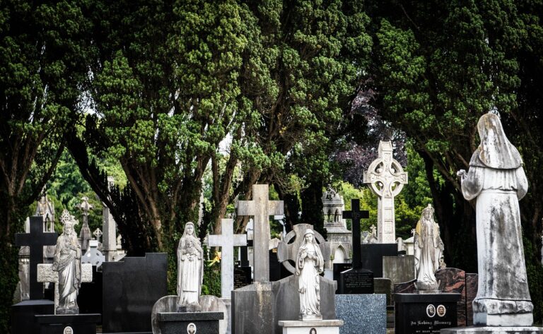alter Friedhof