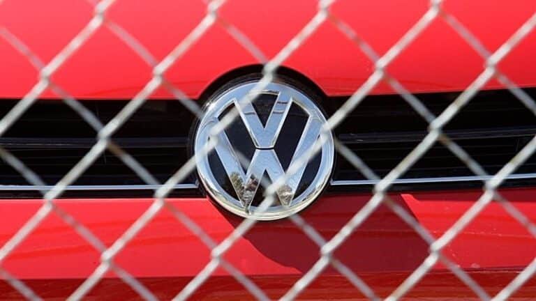 Volkswagen plant massiven Stellenabbau nach Gewinneinbruch