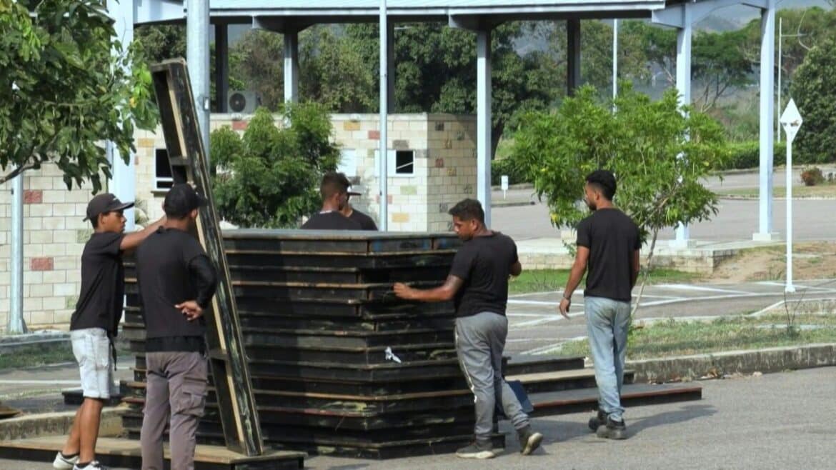 Geplanter Auslandbesuch von Venezuelas Interimspräsidentin abgesagt