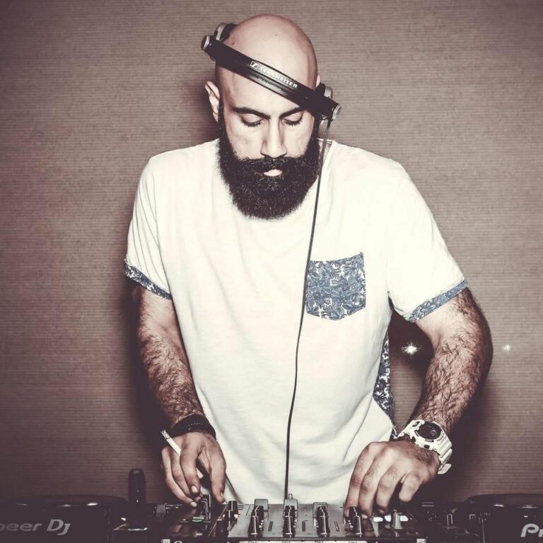 DJ Wisqo kommt ursprünglich aus Dubai und legt jetzt in Osnabrück auf