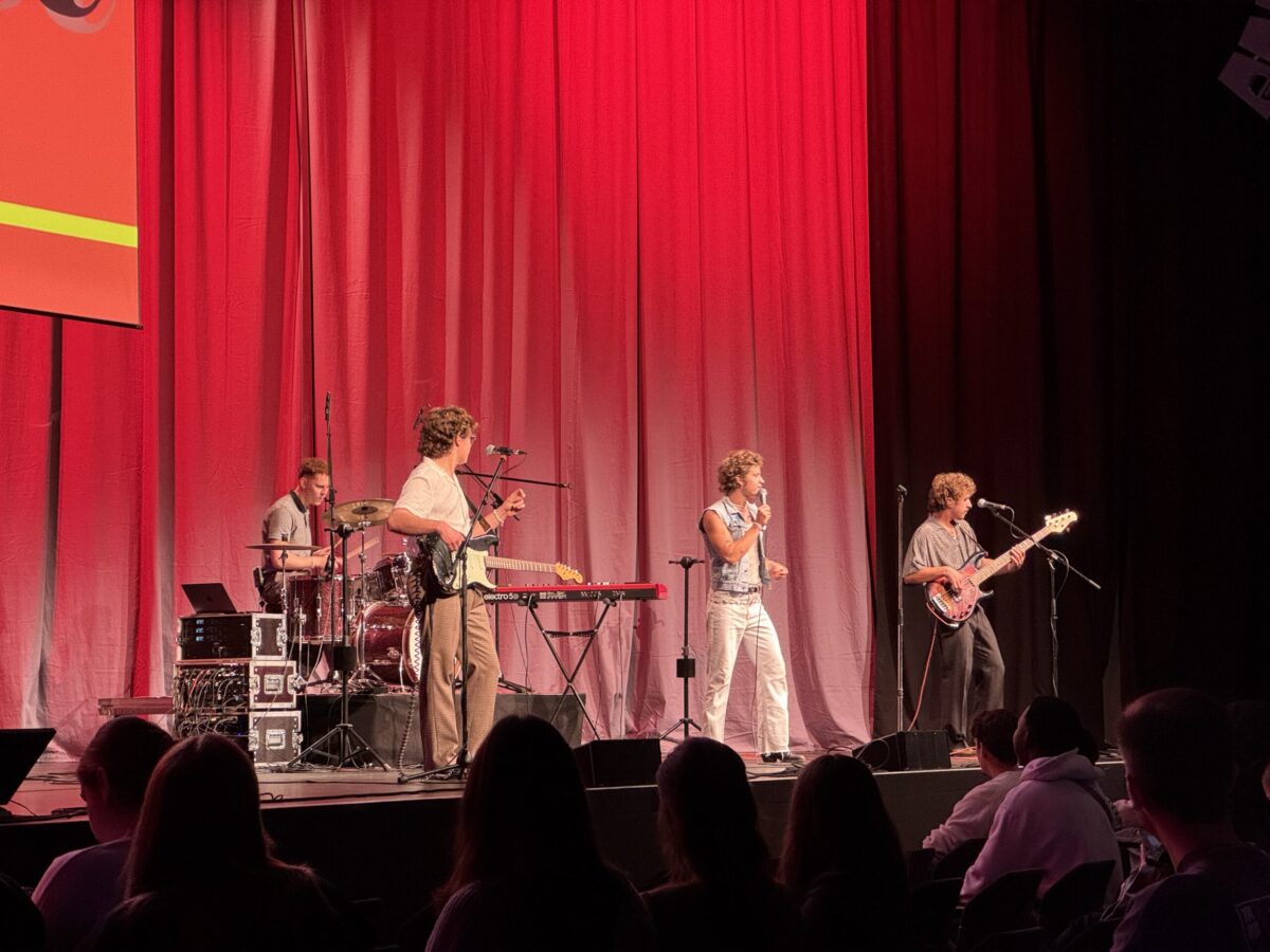 Band Udo West bei der Erstsemesterbegrüßung der Hochschule Osnabrück.