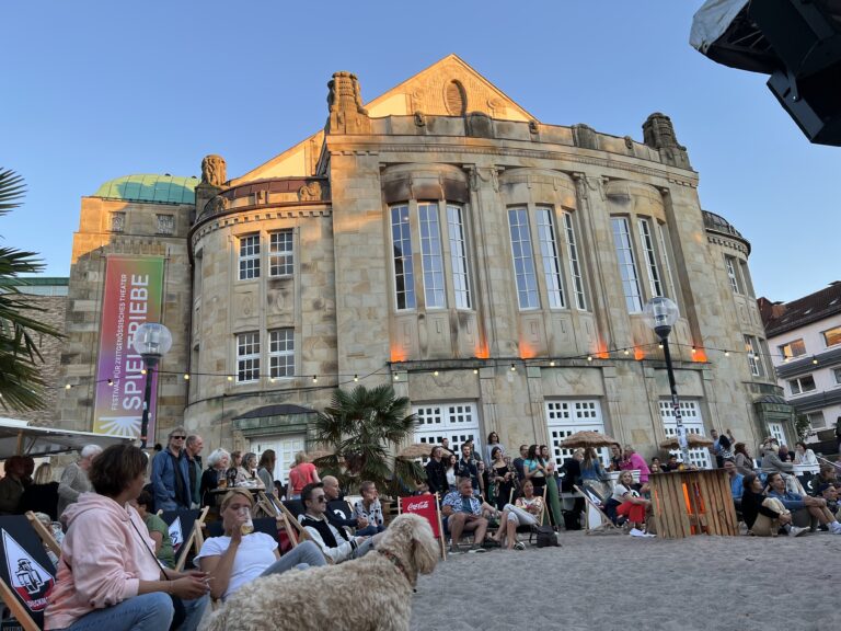 Theaterbeach