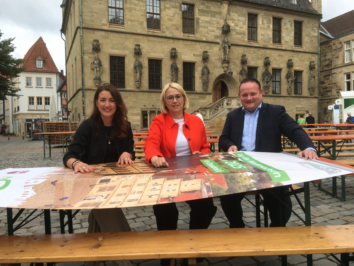 Larissa Frommeyer, Katharina Pötter und Alexander Illenseer. / Foto: Dominik Lapp