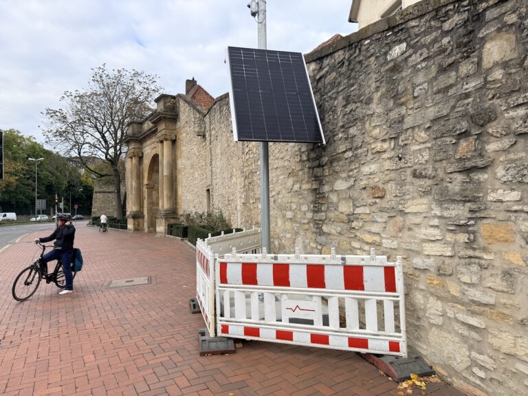 Fahrradzählanlage vor dem Heger Tor
