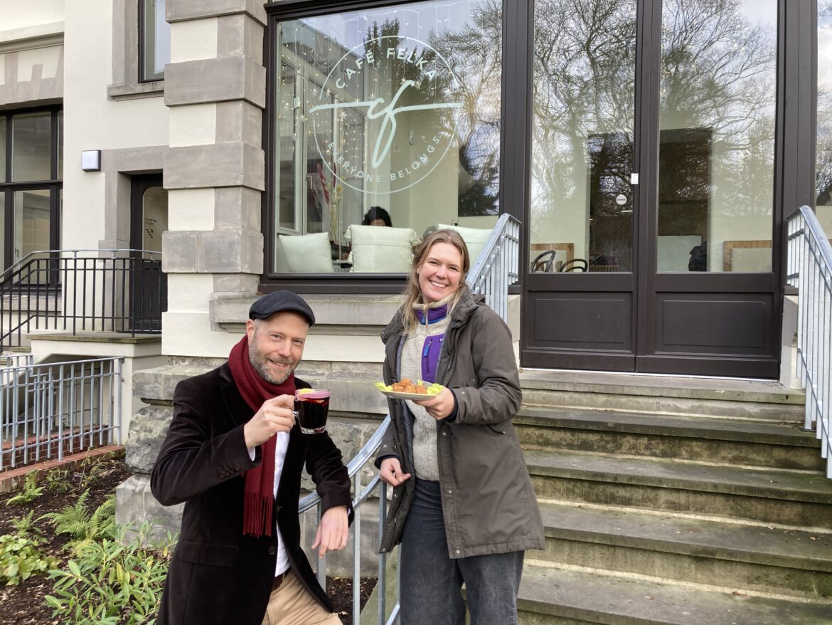 Nils-Arne Kässens (Museumsquartier Osnabrück) und Marlene Schriever (Exil). / Foto: Dominik Lapp