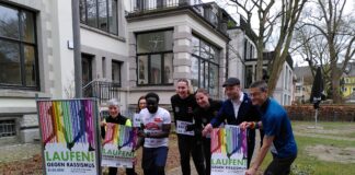 Das Team vor dem Café Felka. Von links nach rechts: Katharina Opladen vom Büro für Friedenskultur der Stadt Osnabrück, Joana Kakarli von Exil e. V., Abdelmajeed Abdallah, Johanna Klug und Theresa Spatzier von den GiroLive Panthers, Nils-Arne Kässens, Direktor des Museumsquartiers, und Bastian Stöppler.
