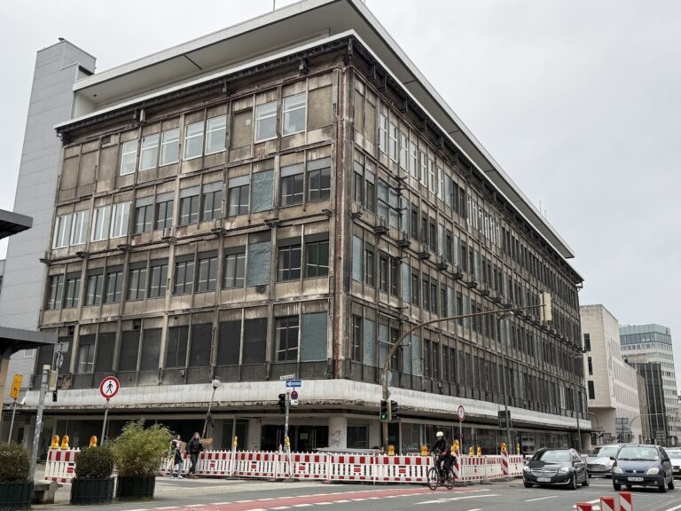 Galeria-Gebäude in Osnabrück. / Foto: Pohlmann in Innenstadt