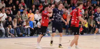 TV Bissendorf-Holte feiert ersten Saisonsieg: 30:24 (16:11) gegen das Team HandbALL Lippe II. / Foto: Petra auf dem Kampe