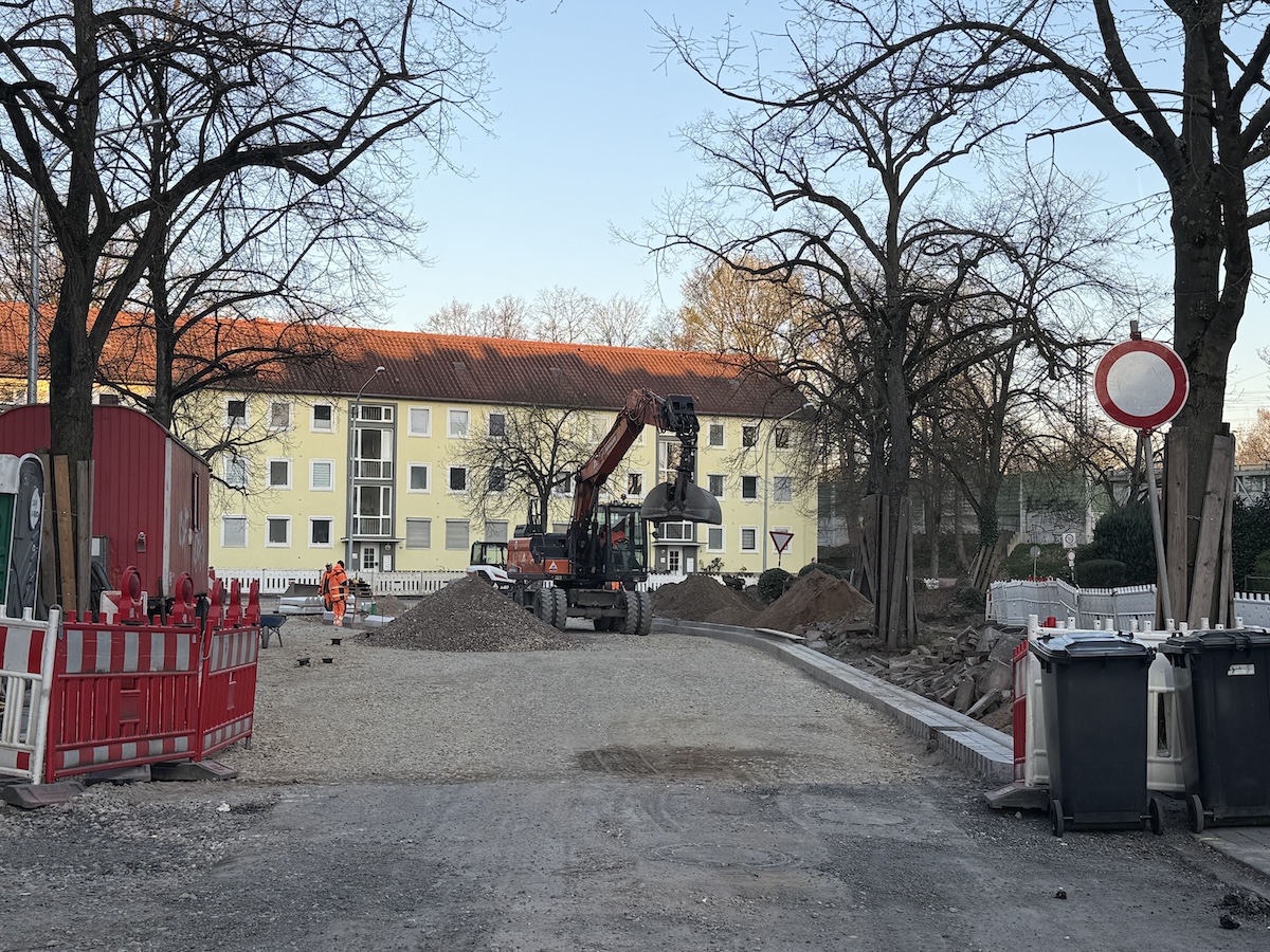 An der Einmündung der Ulhornstraße zur Parkstraße wird gebaut – seit November 2024