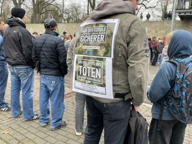 Streik gegen Musterungspflicht. / Foto: Dominik Lapp in Innenstadt