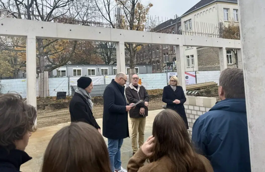 Bildung und Architektur der Zukunft: Grundstein für Friedensschule in Osnabrück gelegt Neubau Friedensschule