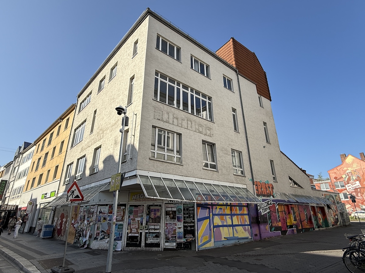 Abriss noch in diesem Jahr? Kommunalpolitiker nicken Neumarkt-Umbau ab Ihr Platz in der Johannisstraße