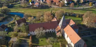 Anderswelten - Die Kunst der Leichtigkeit