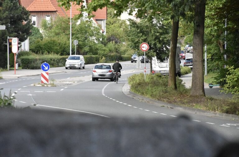 Überholverbot Knollstraße / Foto: PI Osn abrück