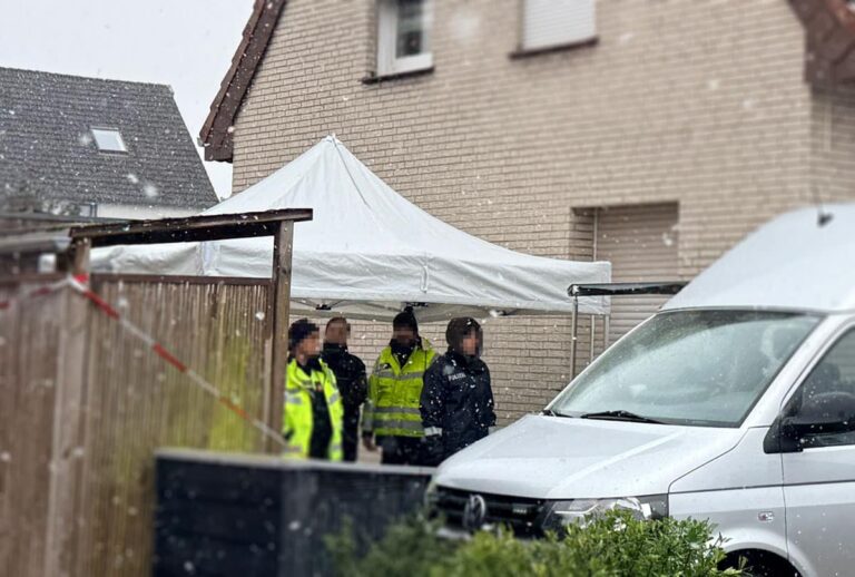 Spurensuche am Tatort in Wallenhorst in Wallenhorst (Zentrum)