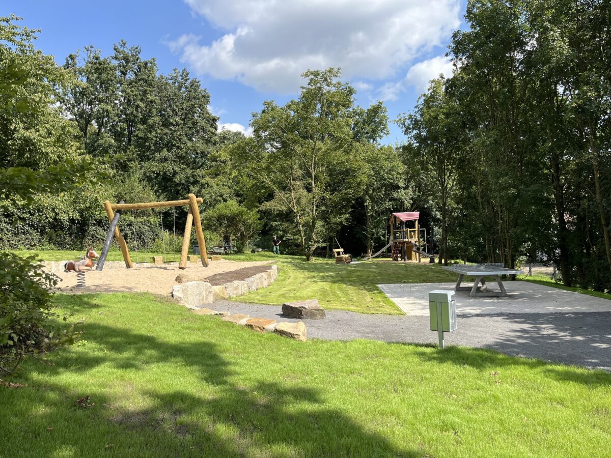 Neuer Kinderspielplatz am Krummen Kamp