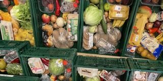 Obst und Gemüse wird im Vergleich zu Kühl- und Tiefkühlwaren sowie Trockenware eher weniger gespendet.