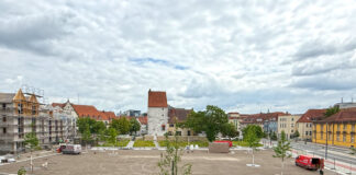 Der neue Ledenhof kurz nach der Asphaltierung