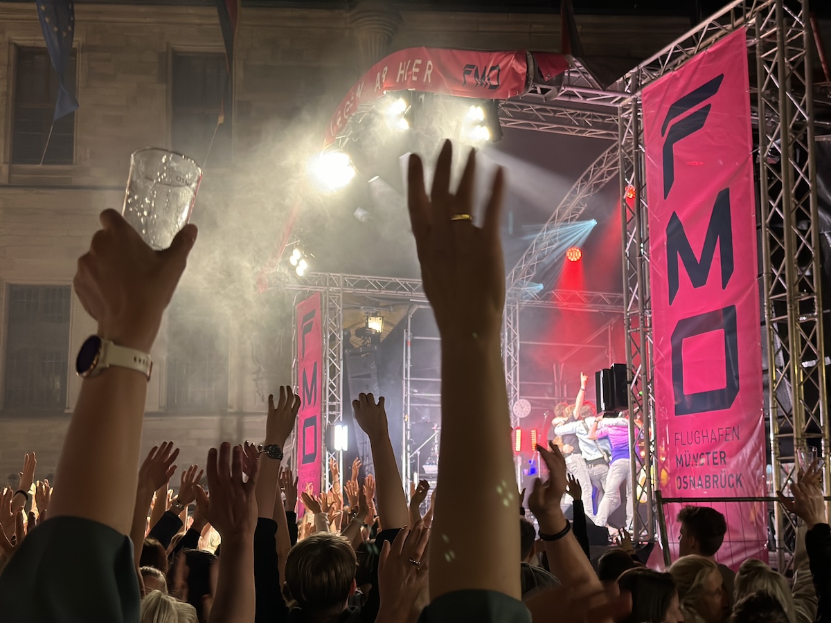 FMO Bühne auf der Maiwoche