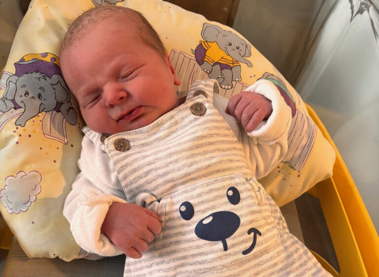 Bela Nülle ist als Neujahrsbaby im Marienhospital Osnabrück zur Welt gekommen. / Foto: Esther Alves-Spielmeyer (MHO) in Innenstadt