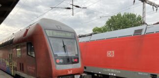 Zug der Linie RE 9 nach Bremen. / Foto: Dominik Lapp