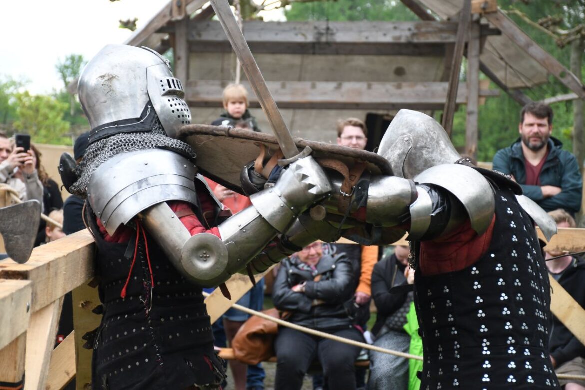 Schwertkampf bei den Ritterspielen Bad Bentheim