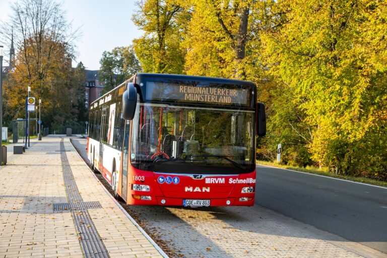 Schnellbus des Regionalverkehr Münsterland (RVM)