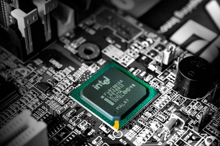 Intel CPU