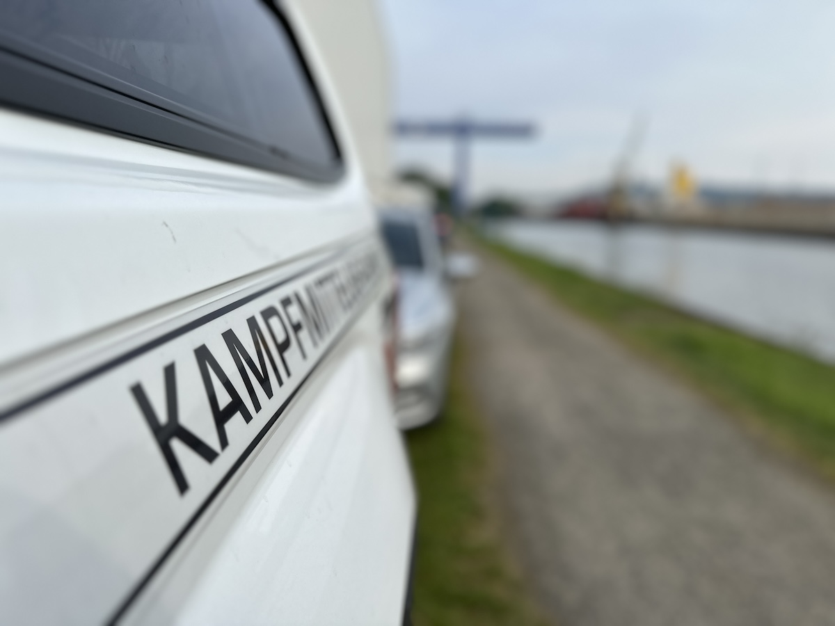Kampfmittelräumdienst im Hafen