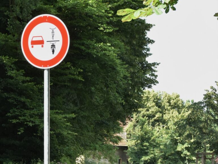 Überholverbot Knollstraße / Foto: Polizei Osnabrück