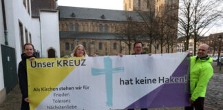 „Unser Kreuz hat keine Haken“