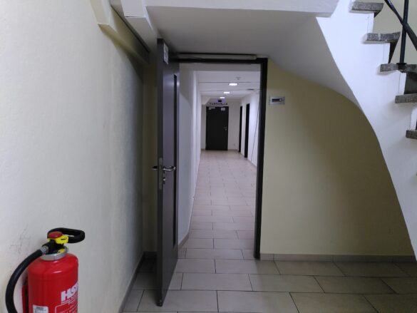 WC_HdJ_2 Die WCs sind rechts im Gang in Richtung Turnhalle.