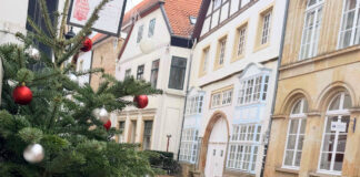 Weihnachtsbaum in der Osnabrücker Altstadt
