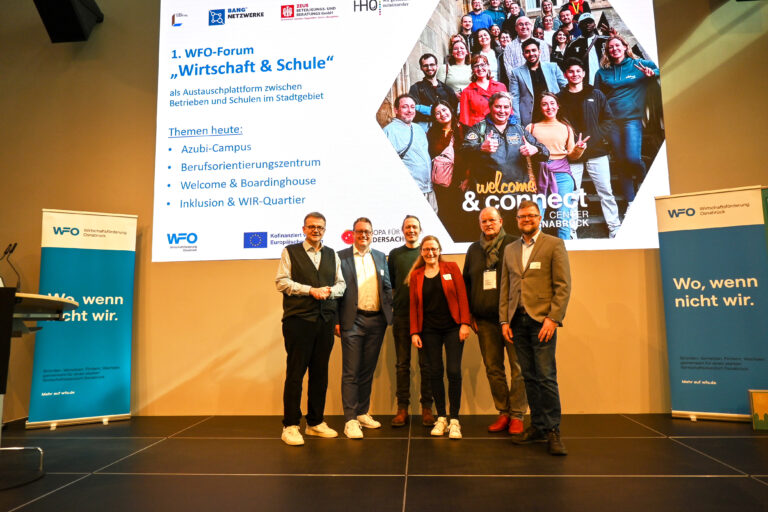 Von links: Dr. Felix Osterheider (Aloys und Brigitte Coppenrath Stiftung), Ingmar Bojes (GF WFO), Hendrik de Jong (HHO), Dr. Cornelia Kammann (Prokuristin Osnabrücker Werkstätten gGmbH), Markus Kamann (ZEUS GmbH), Andreas Meiners (WFO).